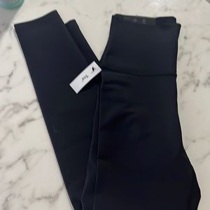 TNA never worn gloss hi rise legging in medium